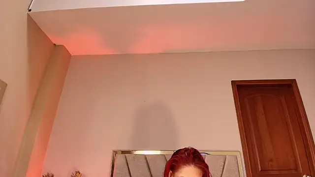 Snapshot of JupiteFox chatting on 6, 6, 2026 JupiteFox online show from 6, 6, 2026