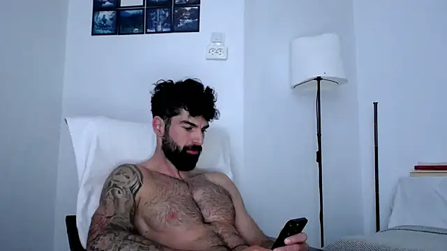 Snapshot of Verycutex chatting on 19, 6, 2026 Verycutex online show from 19, 6, 2026