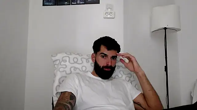 Verycutex online show from 25, 11, 2025