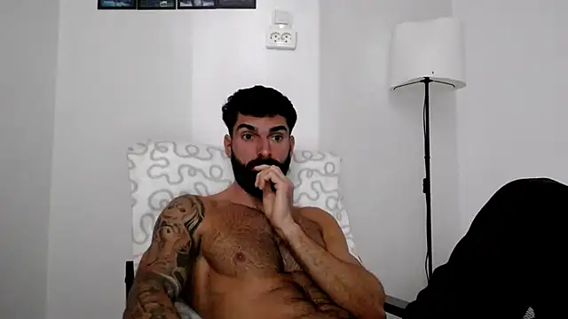 Verycutex online show from 26, 11, 2025