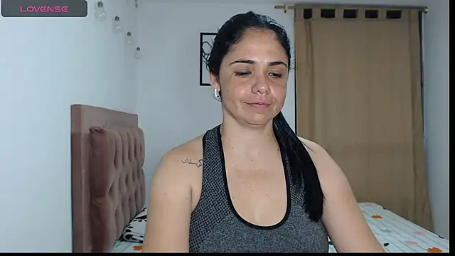 selena ferri online show from 6, 11, 2025