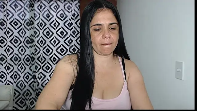 selena ferri online show from 28, 1, 2025