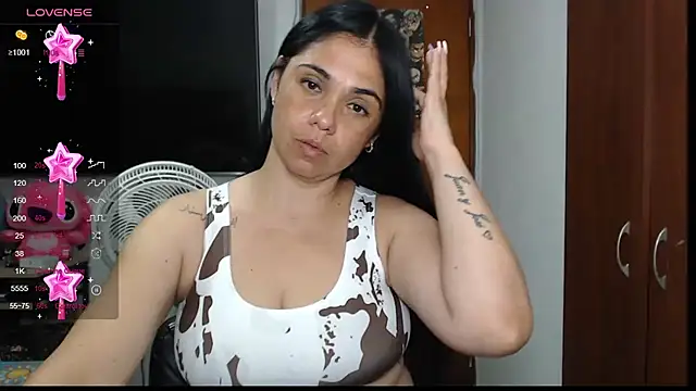 selena ferri online show from 28, 2, 2025