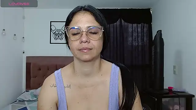 selena ferri online show from 12, 4, 2026