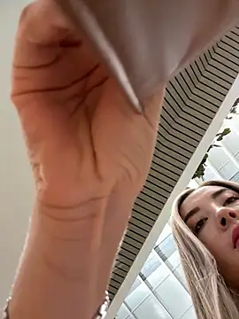 Alexa seexy1 online show from 12, 4, 2026