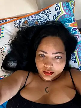 NIKOLE1301 online show from 6, 2, 2026