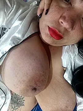NIKOLE1301 online show from 17, 2, 2025