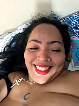 NIKOLE1301 online show from 4, 10, 2025