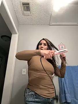 Aw ThROAt9 online show from 17, 3, 2026