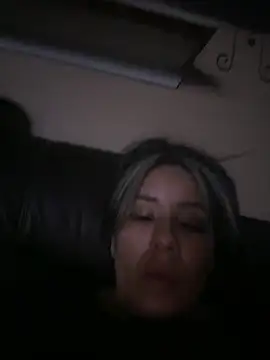 Aw ThROAt9 online show from 5, 5, 2026
