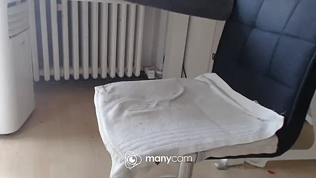 Supermen12171 online show from 21, 4, 2026