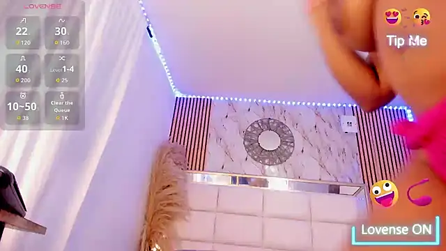 Oriana Davis1 online show from 11, 11, 2025