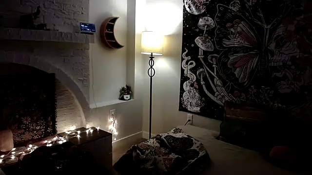 HazeyBvby online show from 4, 1, 2025