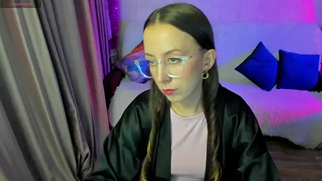 CurlySteph online show from 17, 11, 2025