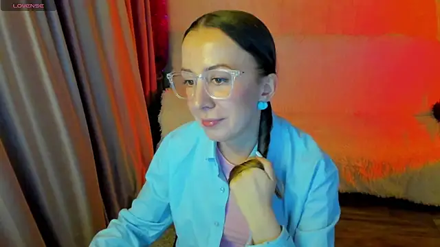 CurlySteph online show from 24, 11, 2025