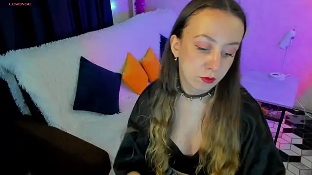 CurlySteph online show from 20, 3, 2025