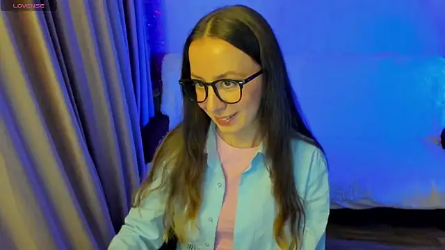 CurlySteph online show from 28, 10, 2025