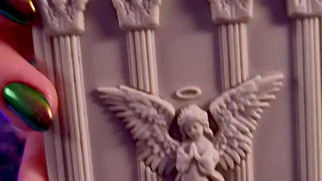 Nymph Eva online show from 11, 1, 2025