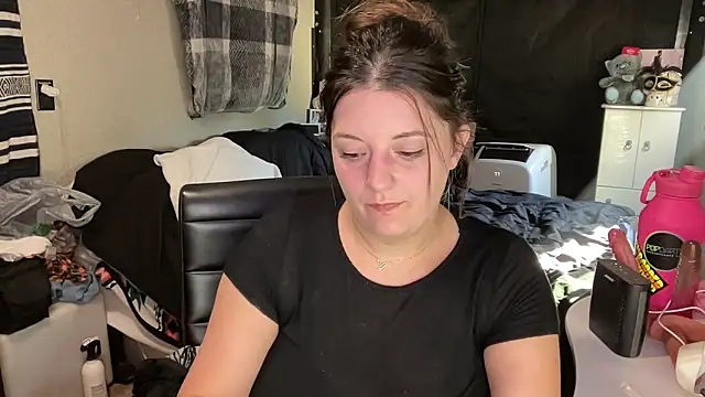 magicsparkles online show from 3, 2, 2026