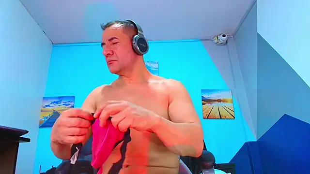 juanses n toro online show from 3, 11, 2025