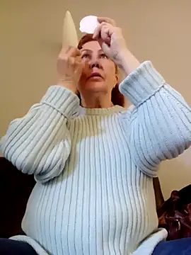 Hottie-Mom online show from 23, 4, 2026