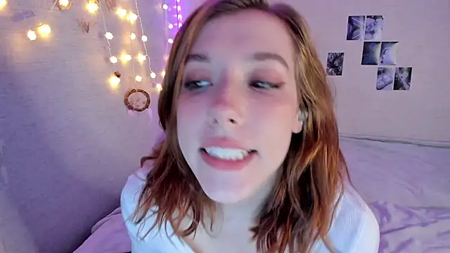 YunaPeace online show from 23, 10, 2025