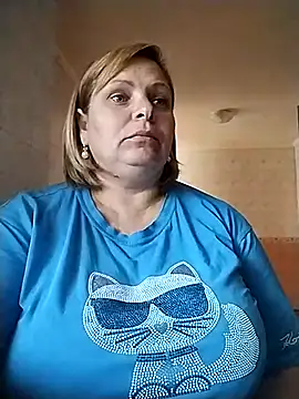 EvaCristal online show from 7, 5, 2026