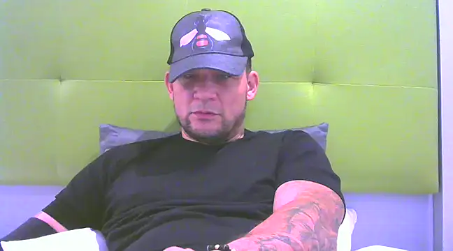 Snapshot of altenori112 chatting on 15, 2, 2025 altenori112 online show from 15, 2, 2025