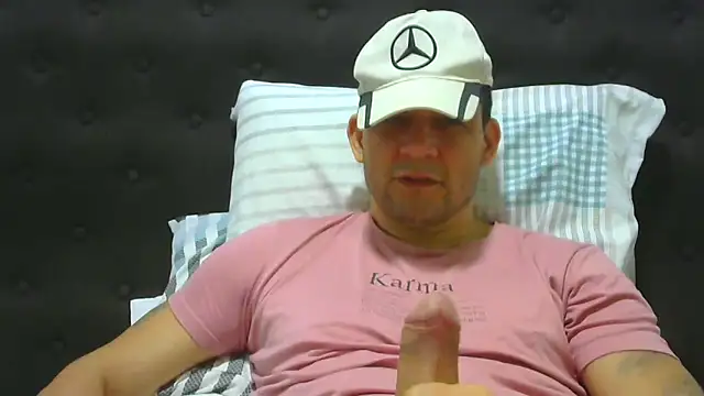 Snapshot of altenori112 chatting on 23, 9, 2025 altenori112 online show from 23, 9, 2025