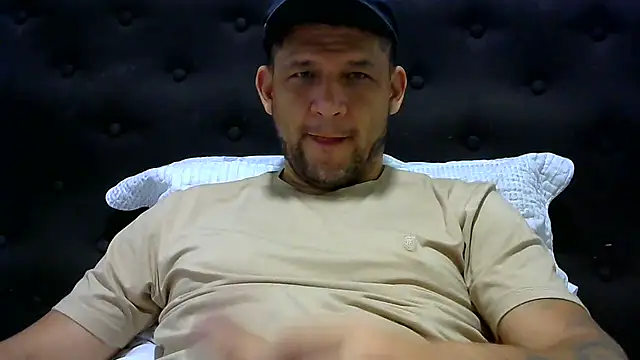 Snapshot of altenori112 chatting on 3, 3, 2025 altenori112 online show from 3, 3, 2025