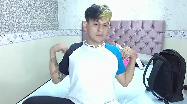 Snapshot of Dona_and_Carl chatting on 19, 3, 2025 Dona and Carl online show from 19, 3, 2025