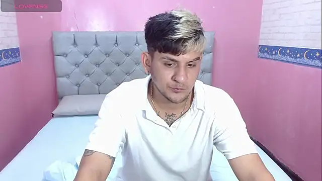 Snapshot of Dona_and_Carl chatting on 6, 2, 2025 Dona and Carl online show from 6, 2, 2025