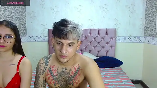 Snapshot of Dona_and_Carl chatting on 18, 12, 2024 Dona and Carl online show from 18, 12, 2024