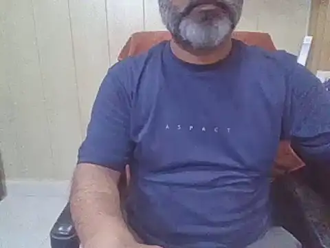 Snapshot of hairymaster95 chatting on 19, 7, 2026 hairymaster95 online show from 19, 7, 2026
