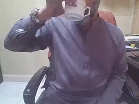 hairymaster95 online show from 6, 4, 2026