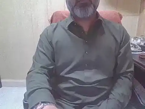 hairymaster95 online show from 24, 4, 2026