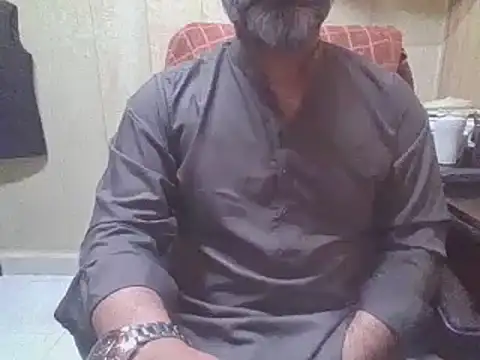 Snapshot of hairymaster95 chatting on 27, 6, 2026 hairymaster95 online show from 27, 6, 2026