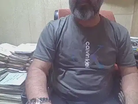 Snapshot of hairymaster95 chatting on 9, 11, 2025 hairymaster95 online show from 9, 11, 2025