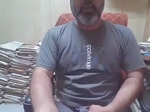 Snapshot of hairymaster95 chatting on 26, 10, 2025 hairymaster95 online show from 26, 10, 2025