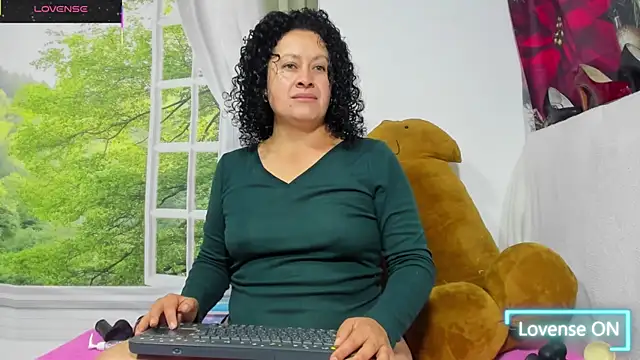 nikool32 online show from 6, 4, 2026