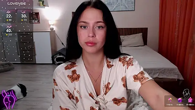 Snapshot of Megan_Nilson chatting on 9, 10, 2025 Megan Nilson online show from 9, 10, 2025