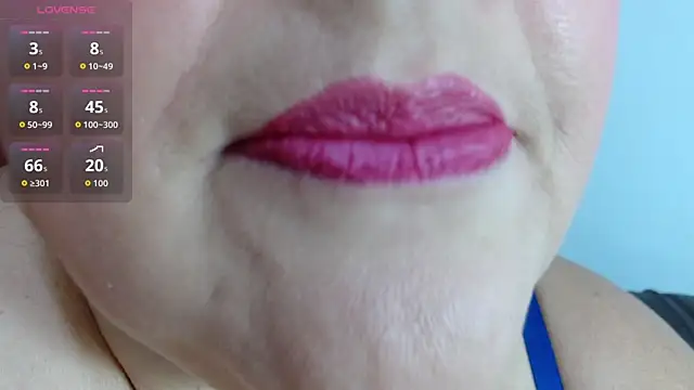 Snapshot of Kerly_Doll chatting on 27, 4, 2026 Kerly Doll online show from 27, 4, 2026