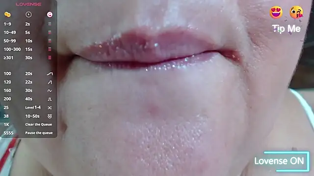 Snapshot of Kerly_Doll chatting on 1, 3, 2025 Kerly Doll online show from 1, 3, 2025