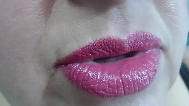 Kerly Doll online show from 18, 2, 2026