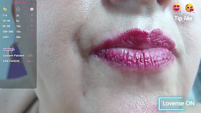 Snapshot of Kerly_Doll chatting on 12, 3, 2025 Kerly Doll online show from 12, 3, 2025