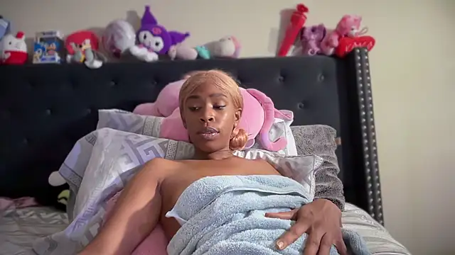 Cum2Charm online show from 23, 2, 2026