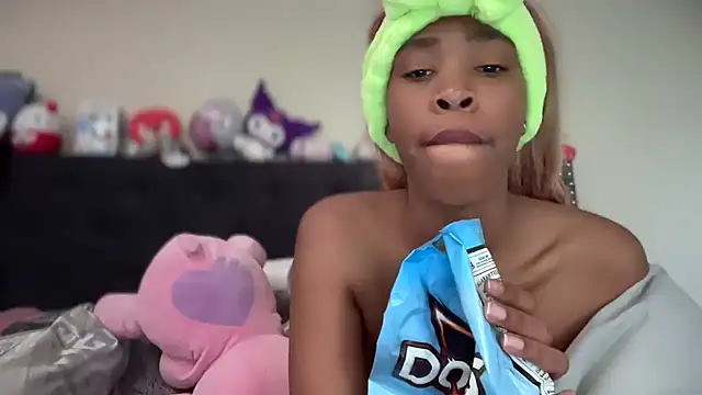 Cum2Charm online show from 7, 3, 2026