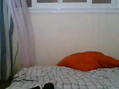 PRETTY-MI online show from 15, 4, 2026