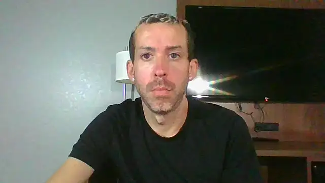 Snapshot of smokenstrokex chatting on 10, 9, 2025 smokenstrokex online show from 10, 9, 2025
