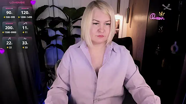 YolandaKiss online show from 29, 5, 2026